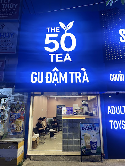 Mặt tiền The 50 Tea Thảo Điền với biển hiệu Gu Đậm Trà