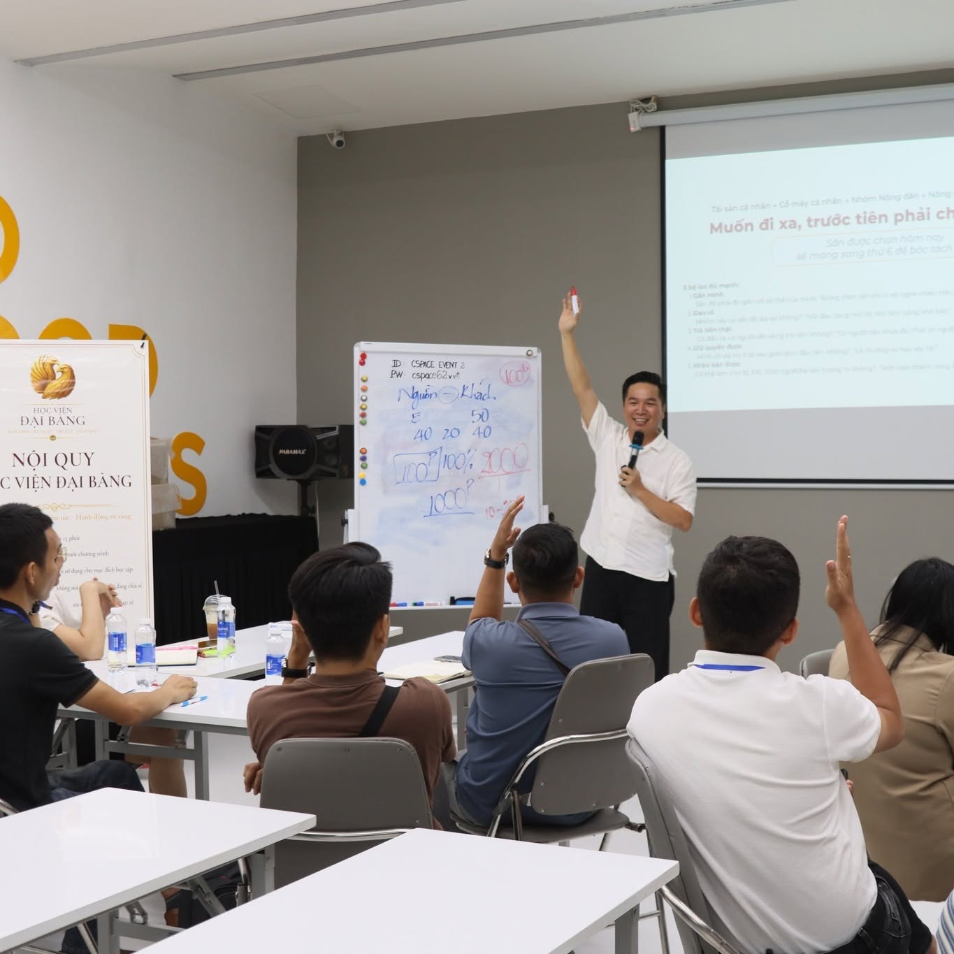Không khí lớp học tại Học Viện Đại Bàng